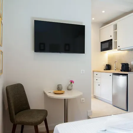 Kantouni Mpizi Suites By Corfuescapes Corfu  Exterior photo