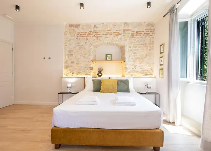 Kantouni Mpizi Suites By Corfuescapes